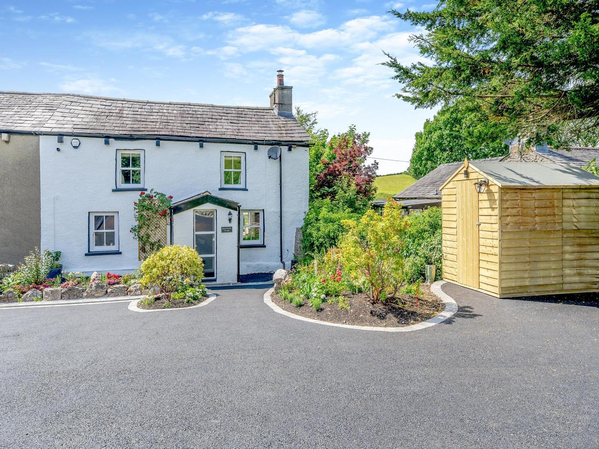 Rose Garden Cottage Heversham Exterior photo